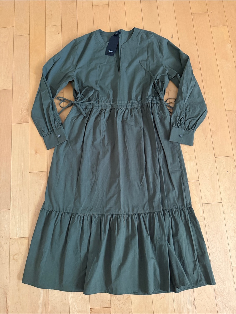 NWT Woman’s Rails Olive Green V-Neck Blouse with Tags